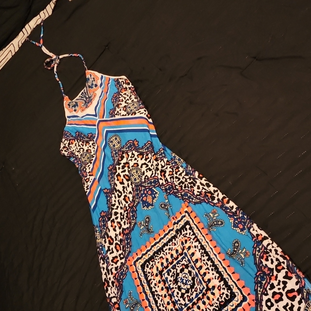 Multi colored maxi dress size M